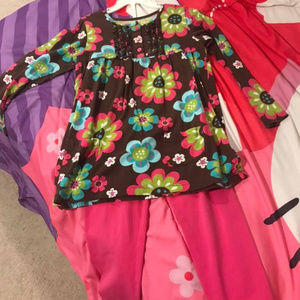 Girl's Carter's pants outfit